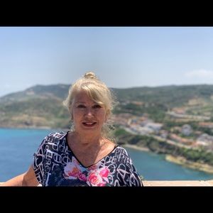 Meet your Posher, Terri